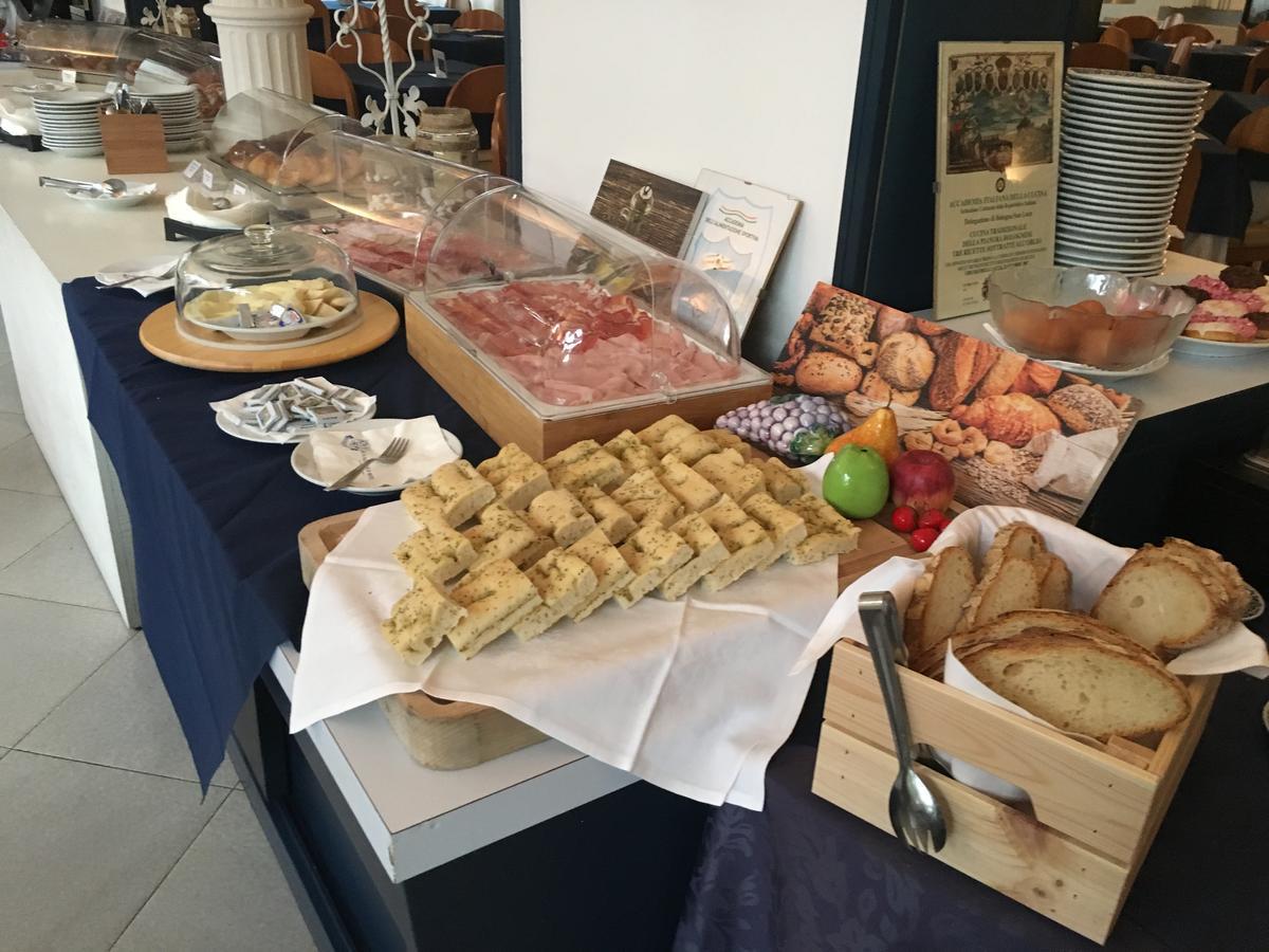 G&D Hotel Deanna Pool&Brunch Milano Marittima Exterior foto
