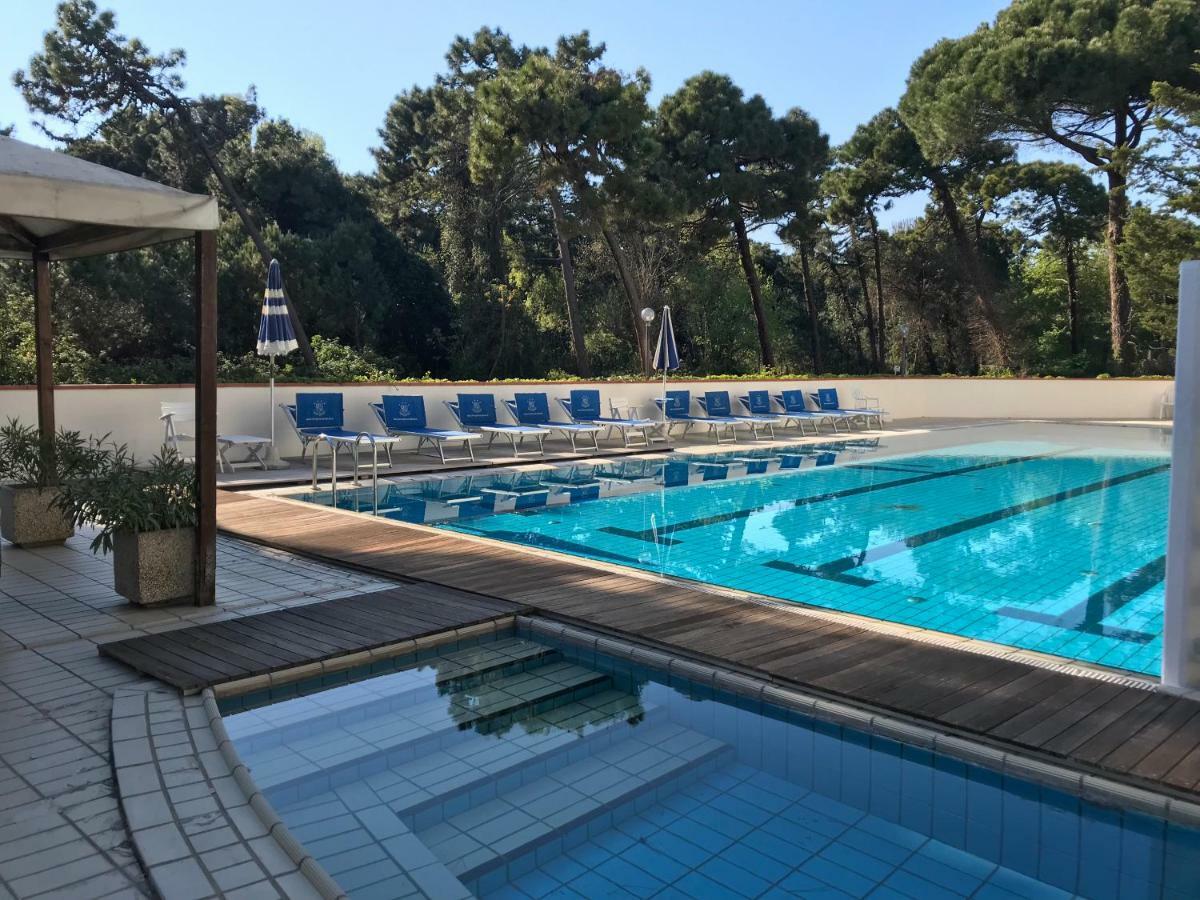 G&D Hotel Deanna Pool&Brunch Milano Marittima Exterior foto